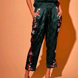 Tucker Julia Pant Baroque Floral in Emerald in Silk Stretch Charmeuse - Size L